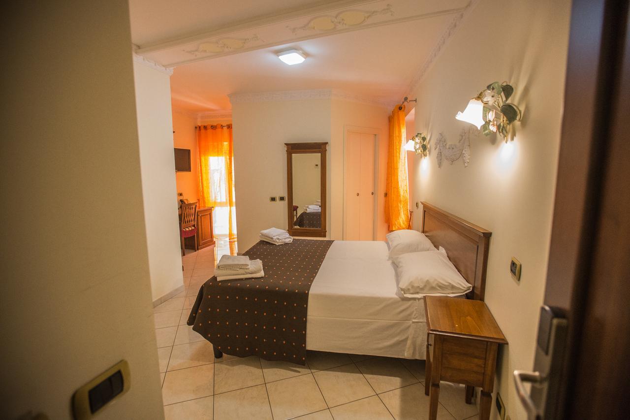 Hotel De Monti Roma Eksteriør bilde
