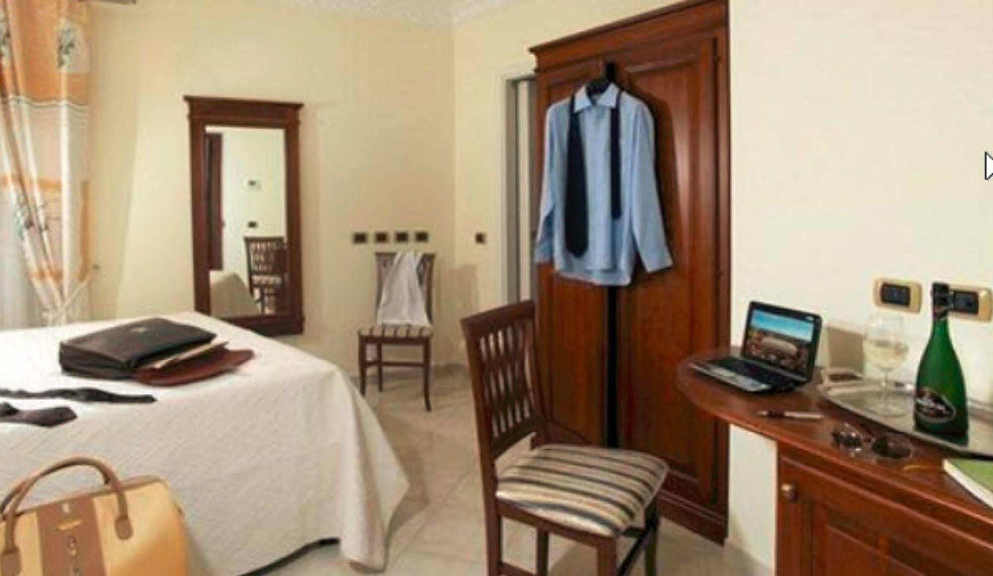 Hotel De Monti Roma Eksteriør bilde