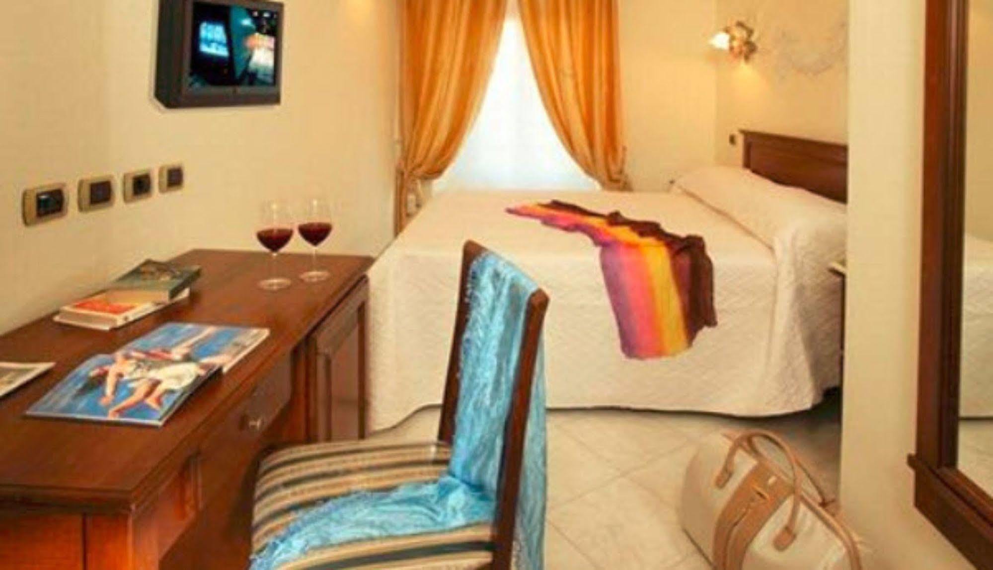 Hotel De Monti Roma Eksteriør bilde