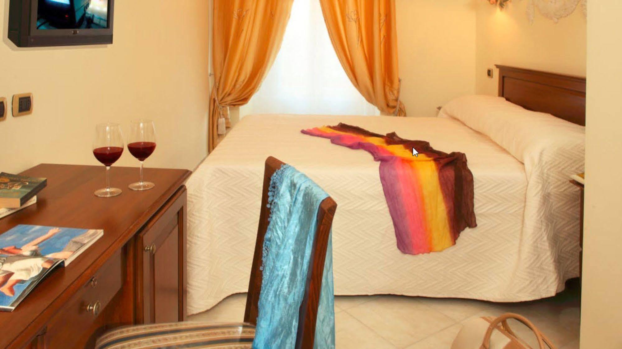 Hotel De Monti Roma Eksteriør bilde